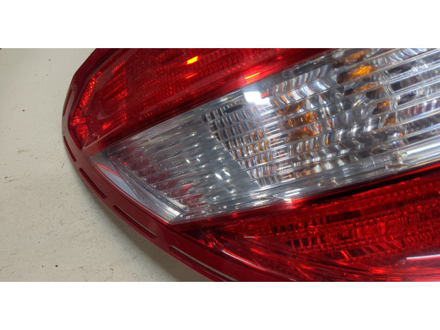 Задний фонарь 2048200164L