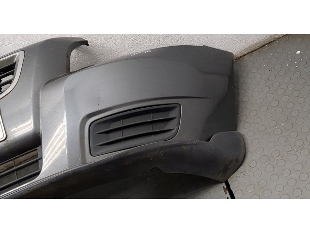 Бампер  Volvo V50 2004-2012 передний   