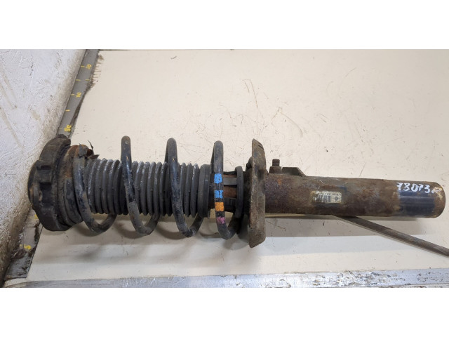 Стойка амортизатора  Volkswagen Golf Plus      