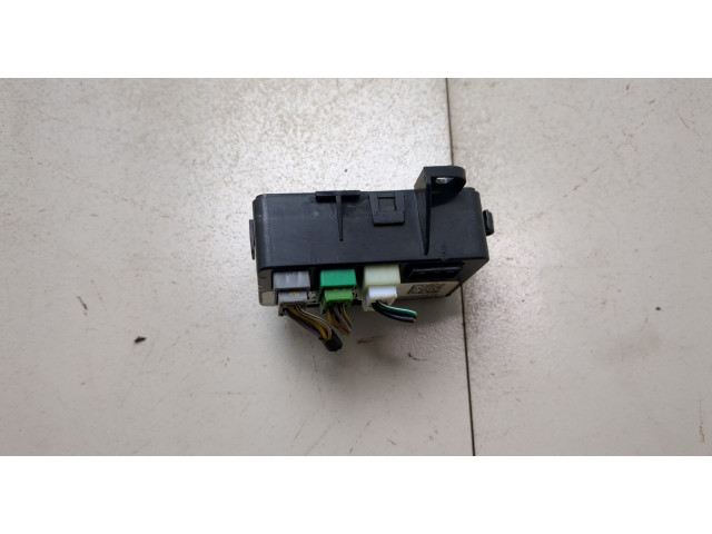 Блок комфорта  Chevrolet Tahoe 2014-2021      22834648  