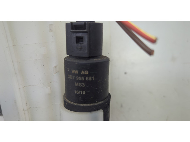 Бачок омывателя  Audi A6 (C6) 2004-2011 4F0955453R, 1K5955651, 4F0955452A   