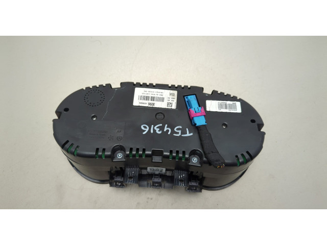 Панель приборов Volkswagen Polo 2009-2014