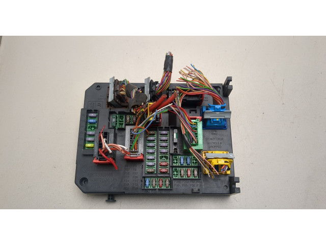 Блок BSI Citroen C4 2010-2020 9665547480