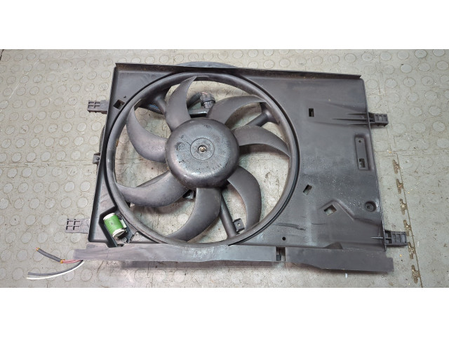 Вентилятор радиатора  Fiat Punto Evo 2009-2012           