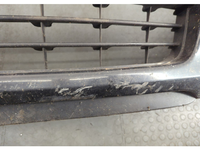 Бампер Nissan Note E11 2005-2013 передний