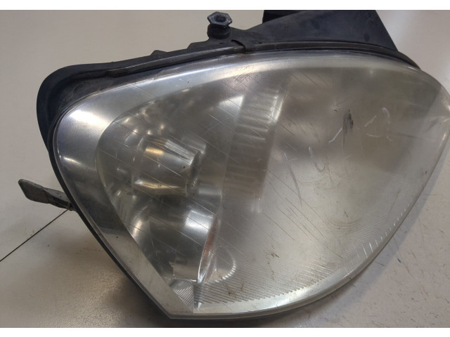 Фара передняя Ford Galaxy 2000-2006 правая