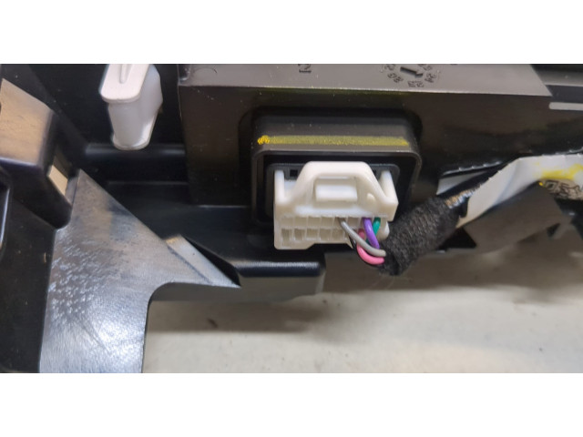 Дисплей бортового компьютера Mazda 3 (BP) 2019-2025 vc8555260