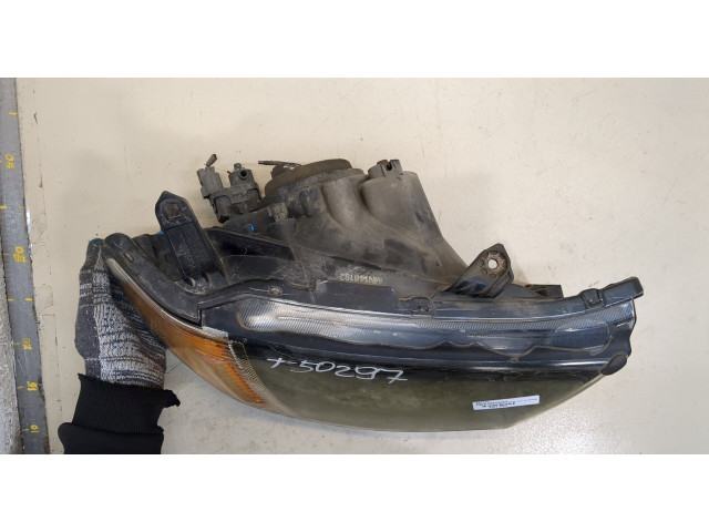 Фара передняя Mitsubishi L200 2006-2015 правая
