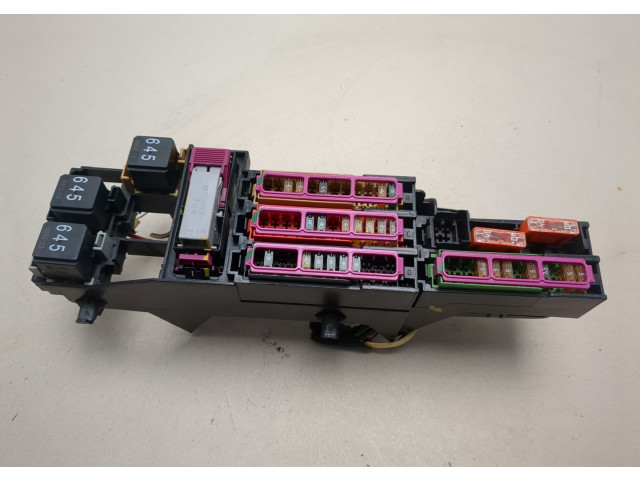 Блок предохранителей  Audi A6 (C7) 2011-2018      4G0971845A   
