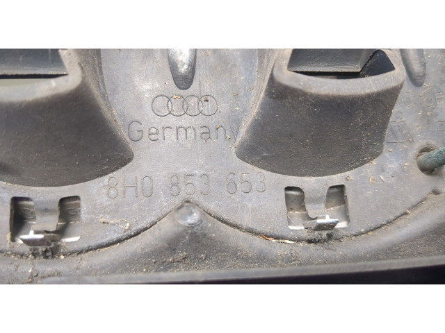 Решетка радиатора  Audi A4 (B6) 2000-2006          8H0853651B