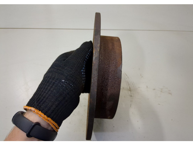 Диск тормозной Mitsubishi Endeavor 3.8 задний 4615A112