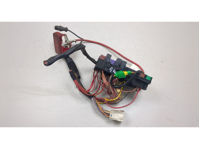 Блок предохранителей Citroen C4 Picasso 2016-2018 1.6