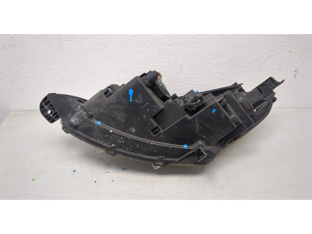 Фара передняя  Peugeot 2008 2013-2016 правая 