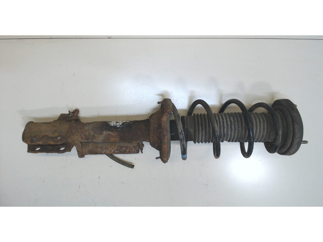 Стойка амортизатора  Subaru Forester (S11) 2002-2007 5610SEGE02, 52441SEDJ02     2  бензин