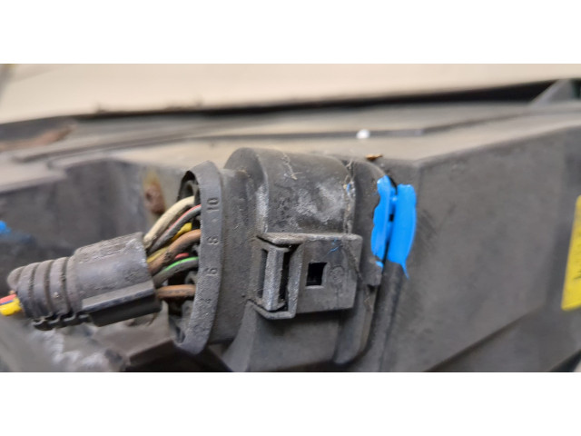 Фара передняя Ford Galaxy 2000-2006 правая