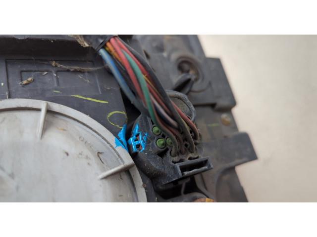 Фара передняя  Land Rover Discovery 3 2004-2009 левая 