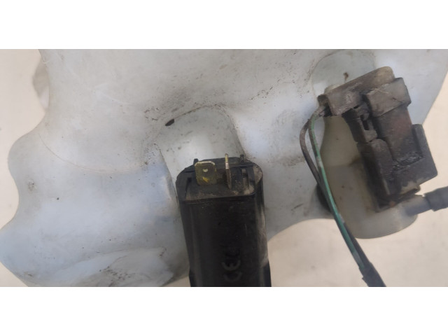 Бачок омывателя  Honda Shuttle    