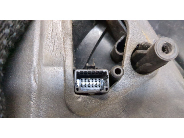 Зеркало боковое Renault Clio 2005-2009 правое 12443070