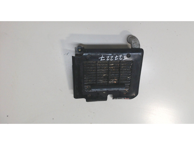 Интеркулер  Toyota Yaris 1999-2006 1.4  1794033010    