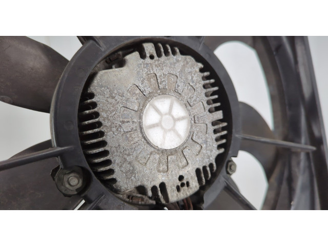 Вентилятор радиатора  Volkswagen Passat 6 2005-2010           