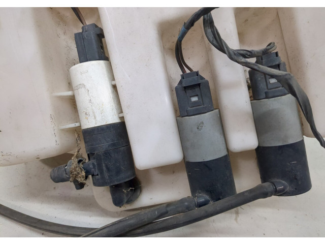 Бачок омывателя  Land Rover Range Rover 3 (LM) 2002-2012    