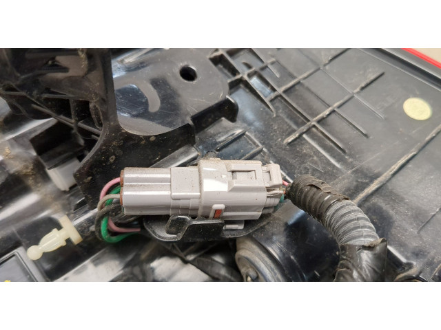 Задний фонарь     84201SJ020     