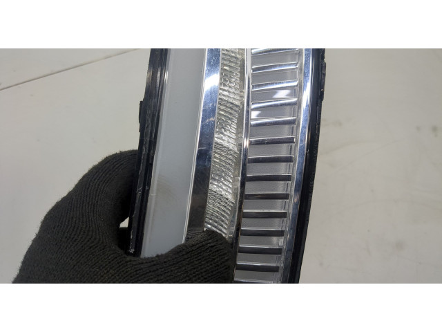 Задний фонарь          