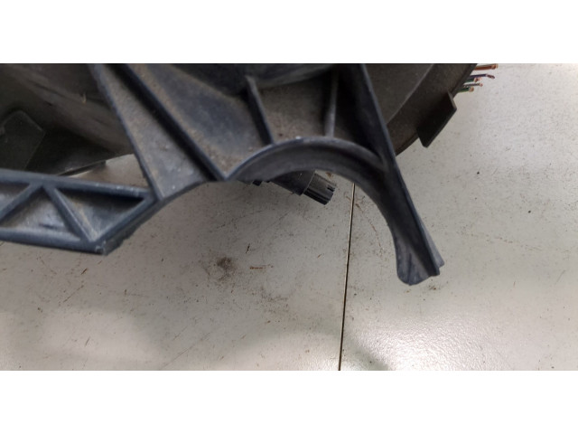 Фара передняя  Citroen Berlingo 2008-2012 правая 