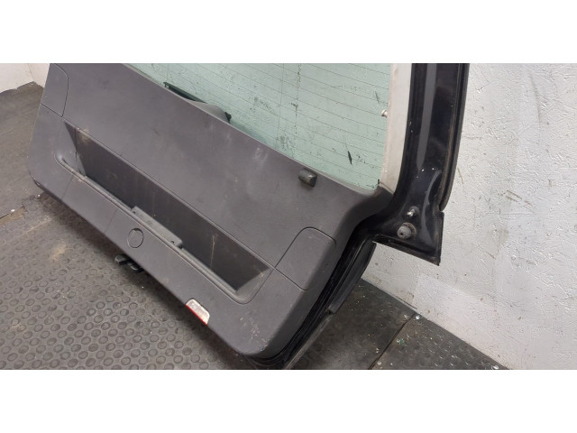 Замок багажника  Volkswagen Golf Plus       