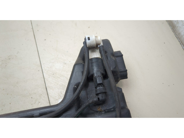 Бачок омывателя Citroen C4 Grand Picasso 2013-2018 9676088180