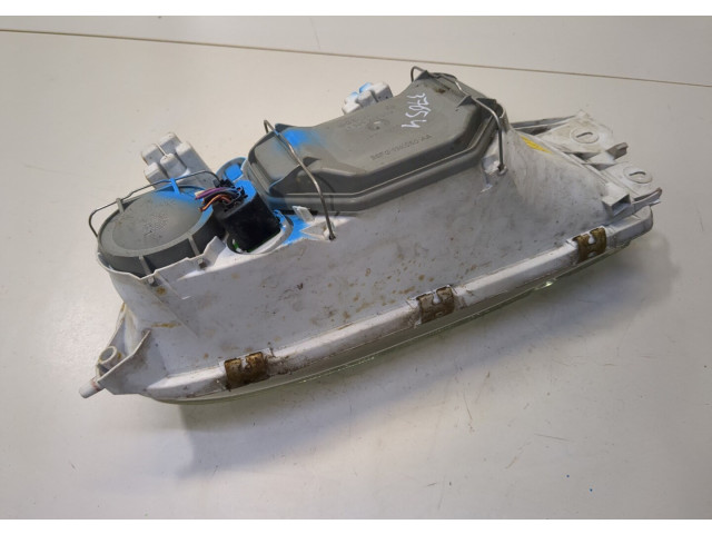 Фара передняя  Ford Fiesta 1995-2000 левая 