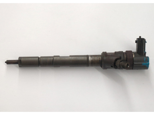 Форсунка топливная KIA Sorento BL 2002-2011 338004A500