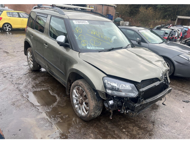 Форсунка топливная  Skoda Yeti 2013-2018    03L130277Q     