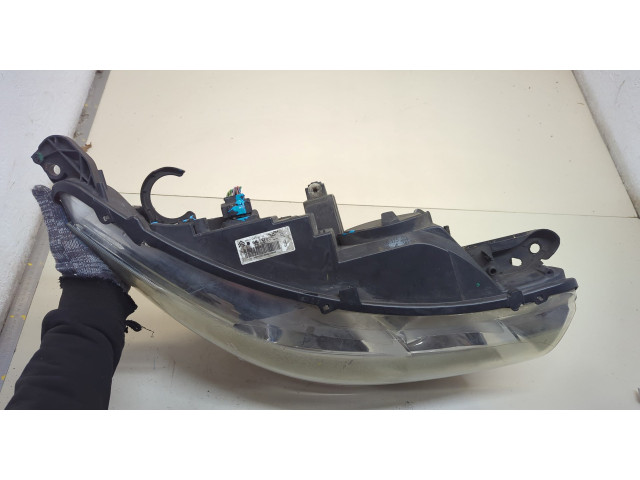 Фара передняя  Citroen C4 2010-2020 правая 