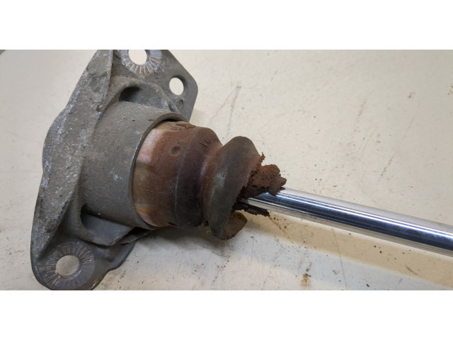 Стойка амортизатора Volkswagen Golf 5 2003-2009