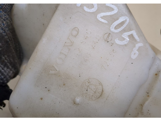 Бачок омывателя  Volvo S40 / V40 1995-2004    