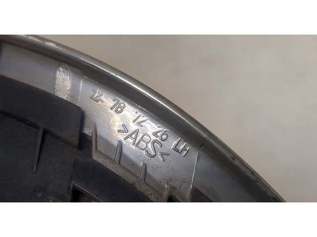 Решетка радиатора  Saab 9-3 2002-2007          