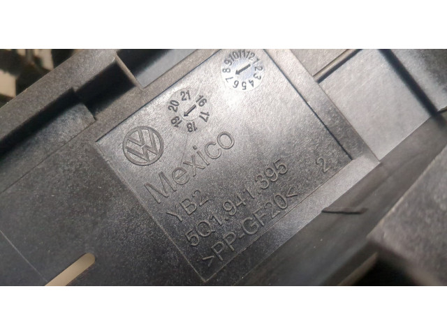 Блок предохранителей Volkswagen Jetta 7 2018-2024 5Q1941395