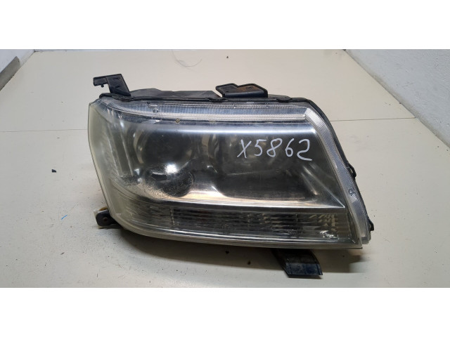 Фара передняя Suzuki Grand Vitara 2005-2015 правая