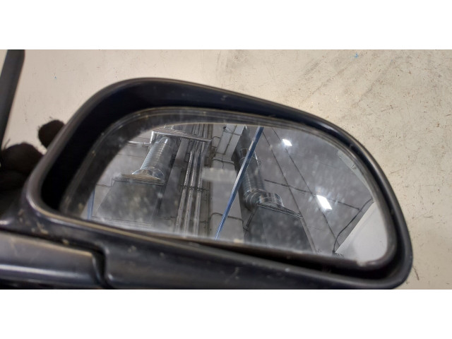 Зеркало боковое Mitsubishi Colt 1992-1996 правое
