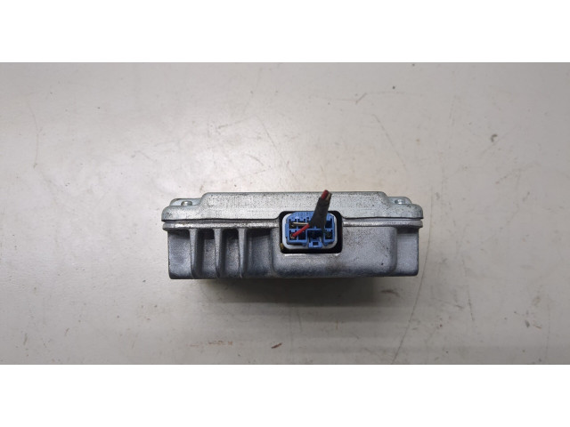 Блок комфорта  Pontiac Vibe 2 2008-2010          