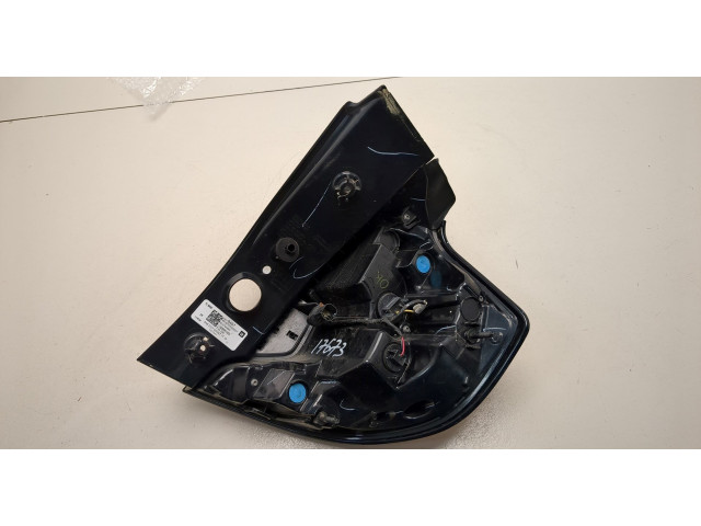 Задний фонарь          