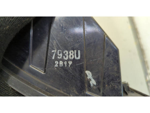 Задний фонарь          