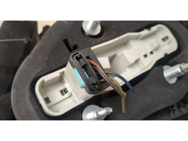 Задний фонарь     3C8945095D     