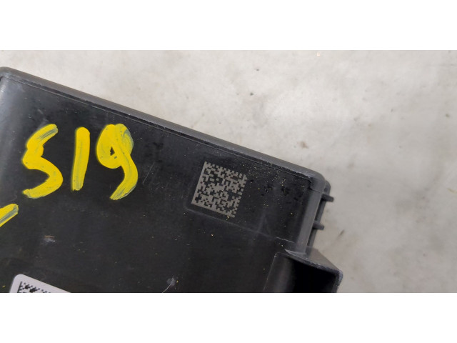 Блок комфорта  Chevrolet Bolt 2016-2021      13528616  