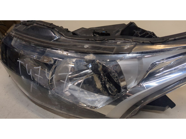 Фара передняя Mitsubishi Outlander 2012-2015 левая