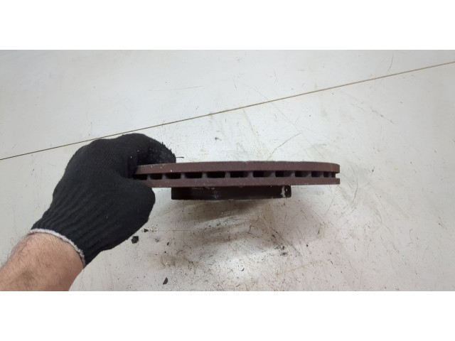 Диск тормозной Skoda Rapid передний