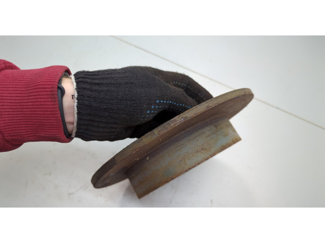 Диск тормозной  Pontiac Vibe 2 2008-2010   задний         