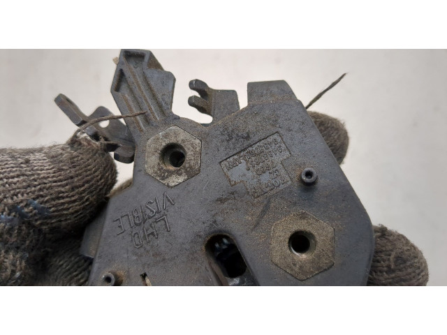 Замок капота  Volvo XC90 2002-2014     