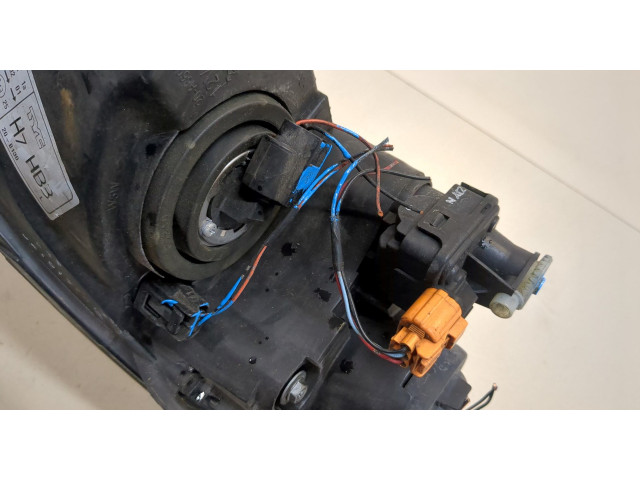 Фара передняя  Mazda 3 (BK) 2003-2009 левая 